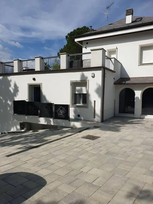 Il Pennino - Villa Penna بولونيا